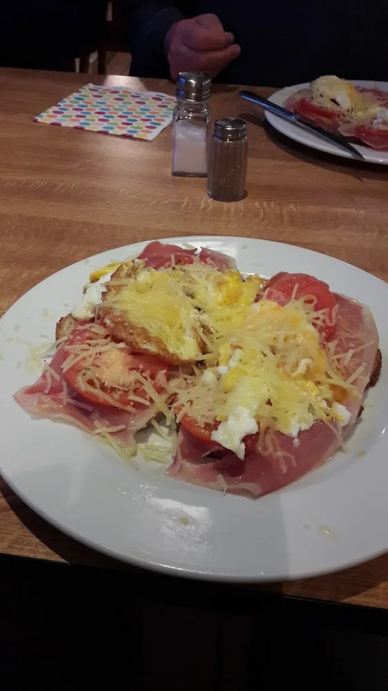 Tout Simple Du Pain Du Jambon 1 Œuf Du Gruyère 1 Régal